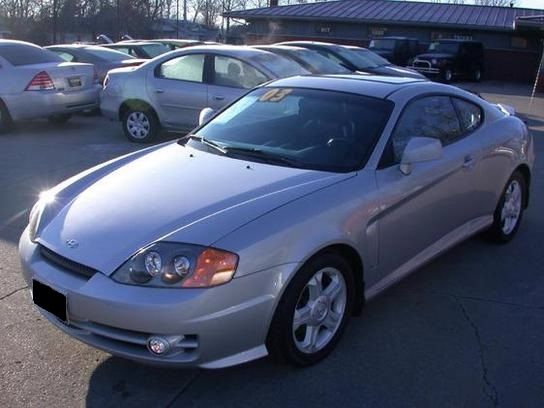 Hyundai Tiburon 2003 photo 3