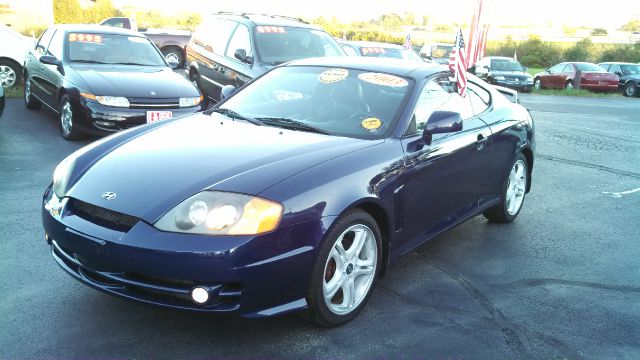 Hyundai Tiburon 2003 photo 4