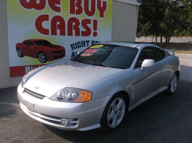 Hyundai Tiburon 2004 photo 4
