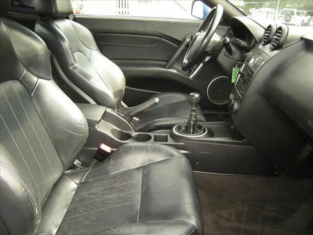 Hyundai Tiburon 2004 photo 4