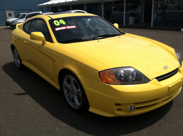 Hyundai Tiburon 2004 photo 1