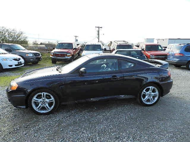 Hyundai Tiburon Crew Cab LT 4x4 Coupe