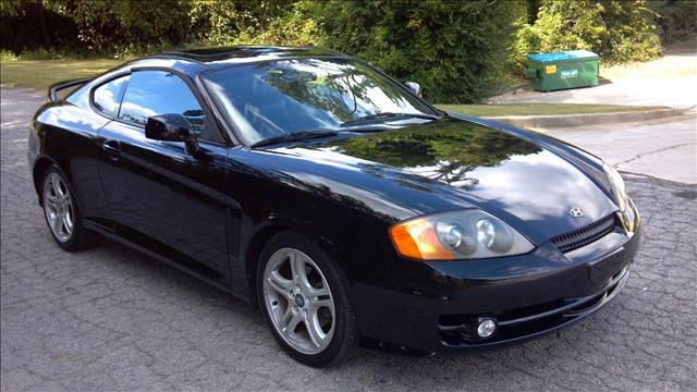 Hyundai Tiburon 2004 photo 3