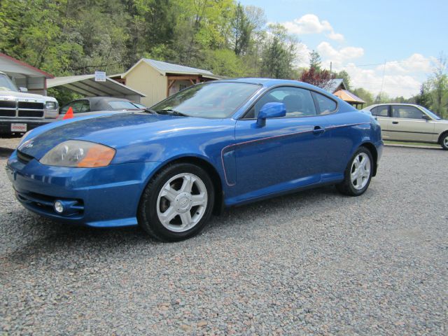 Hyundai Tiburon 2004 photo 4