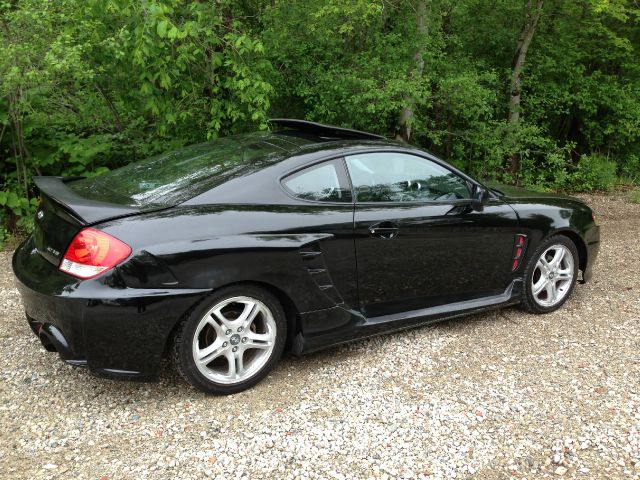 Hyundai Tiburon Passion Coupe