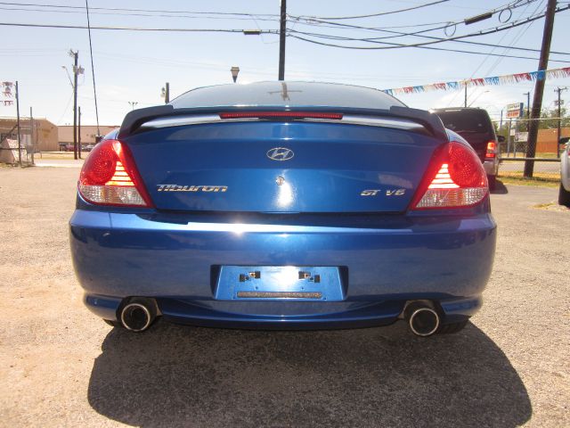 Hyundai Tiburon 2005 photo 1