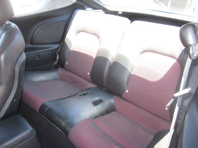 Hyundai Tiburon 2005 photo 2