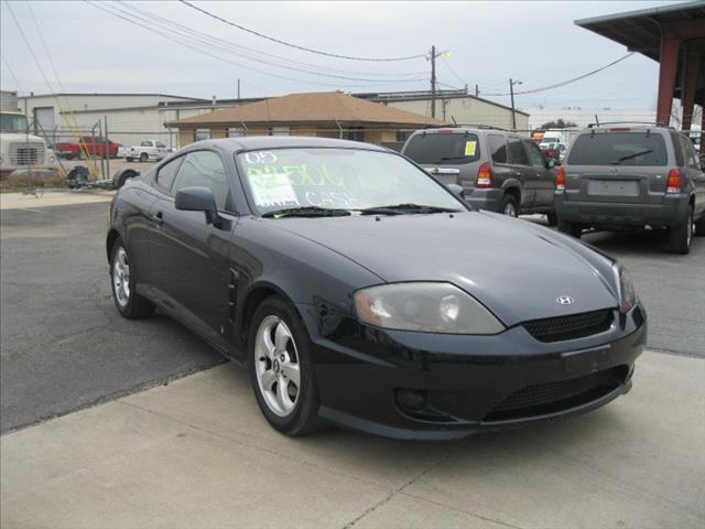 Hyundai Tiburon 2005 photo 1