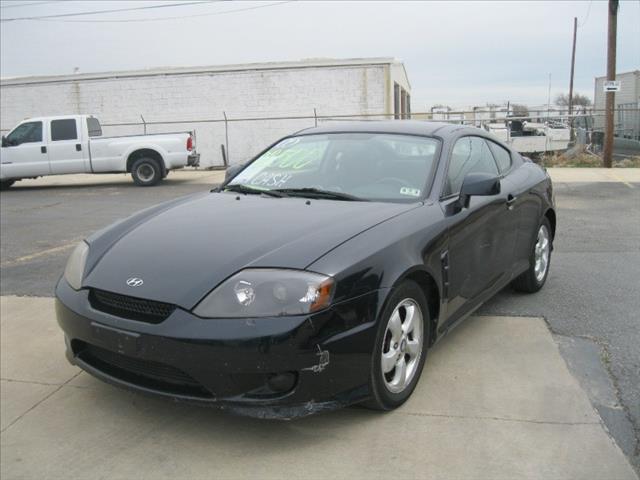 Hyundai Tiburon 2005 photo 4