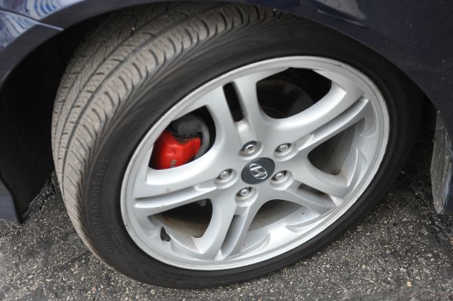 Hyundai Tiburon 2005 photo 1