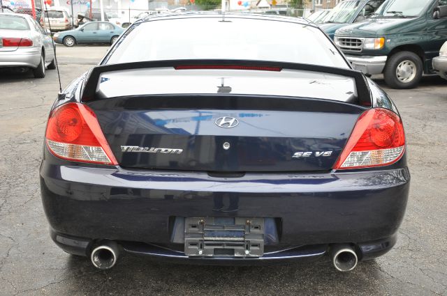 Hyundai Tiburon 2005 photo 12