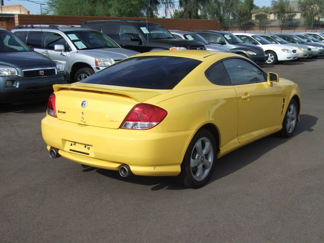 Hyundai Tiburon XLS Coupe