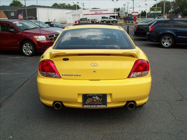 Hyundai Tiburon 2006 photo 4