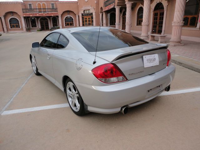 Hyundai Tiburon 2006 photo 3
