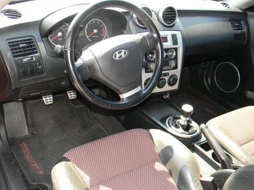 Hyundai Tiburon 2006 photo 2
