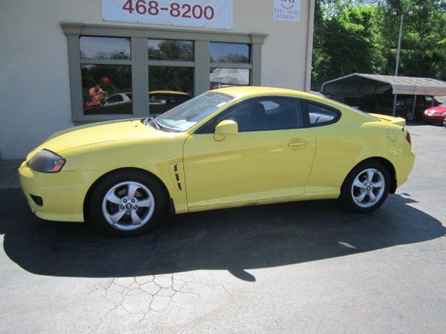 Hyundai Tiburon 2006 photo 11