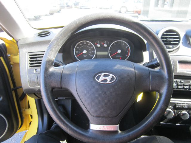 Hyundai Tiburon 2006 photo 7