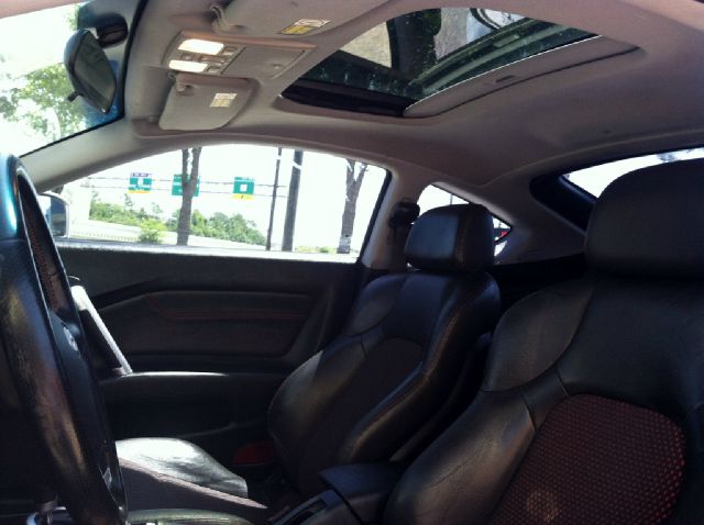 Hyundai Tiburon 2006 photo 3