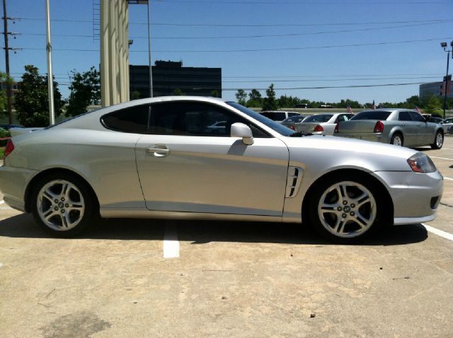 Hyundai Tiburon 2006 photo 6