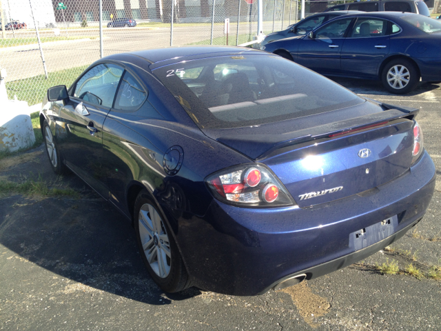 Hyundai Tiburon 2007 photo 1