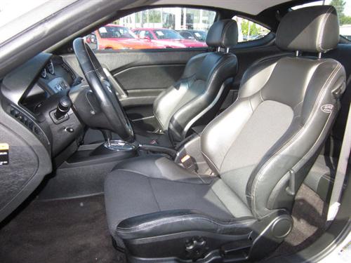 Hyundai Tiburon 2007 photo 2