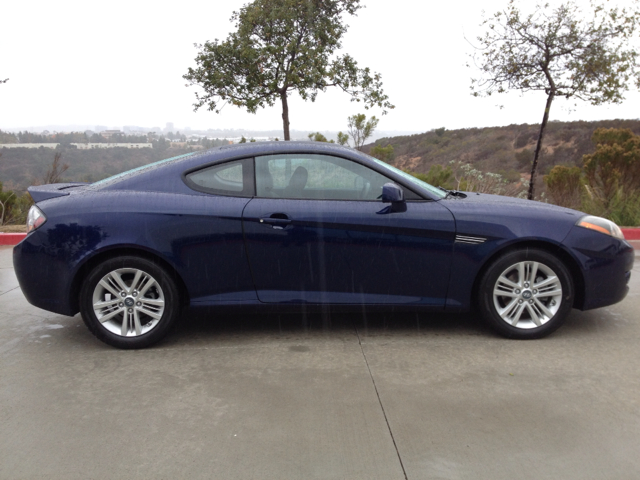 Hyundai Tiburon 2007 photo 2