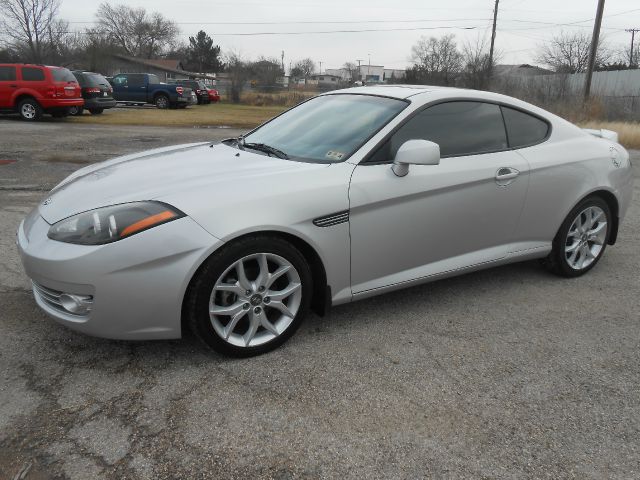 Hyundai Tiburon 2008 photo 1