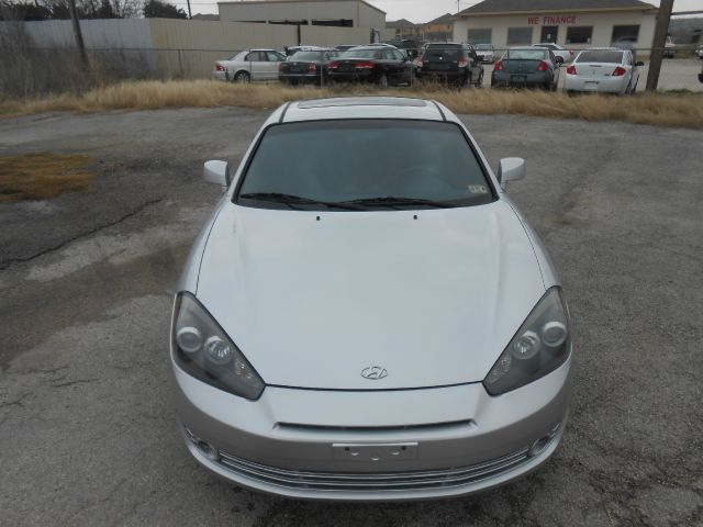 Hyundai Tiburon 2008 photo 3