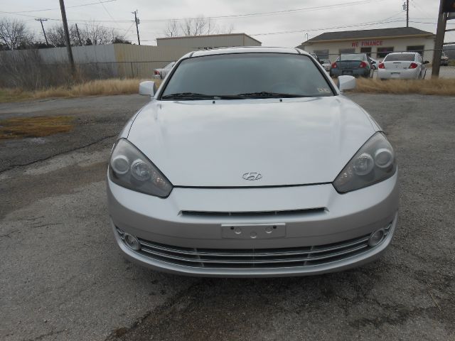 Hyundai Tiburon 2008 photo 4