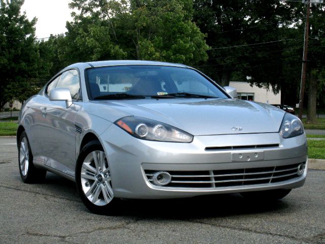 Hyundai Tiburon 2008 photo 2