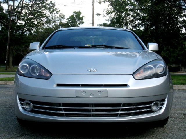 Hyundai Tiburon 2008 photo 3