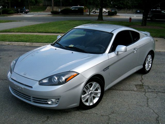 Hyundai Tiburon 2008 photo 4