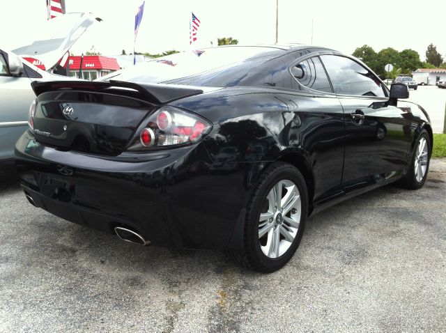 Hyundai Tiburon 2008 photo 1