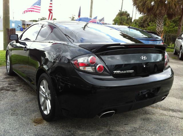 Hyundai Tiburon 2008 photo 3