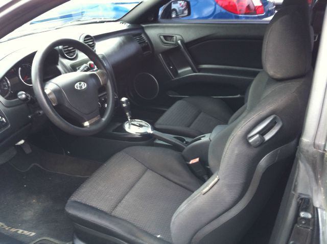 Hyundai Tiburon 2008 photo 4
