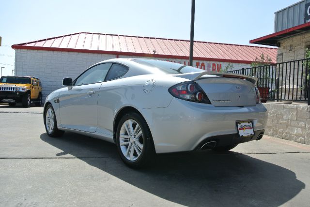 Hyundai Tiburon 2008 photo 1