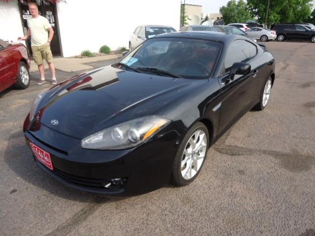 Hyundai Tiburon SE Coupe