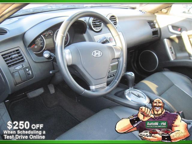 Hyundai Tiburon 2008 photo 2