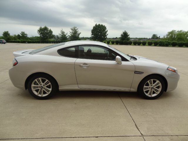 Hyundai Tiburon 2008 photo 12