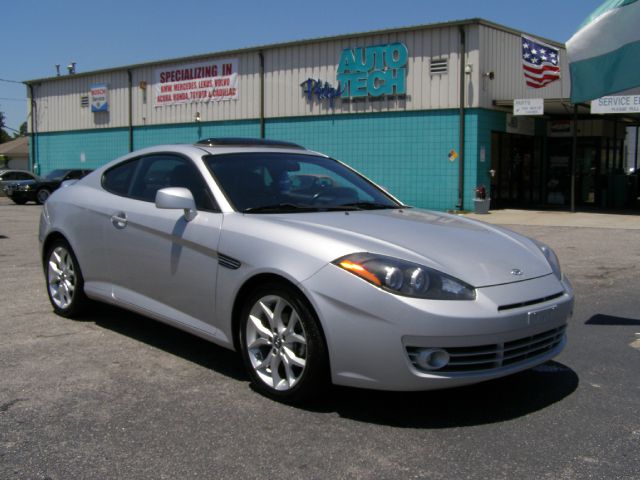 Hyundai Tiburon 2008 photo 2