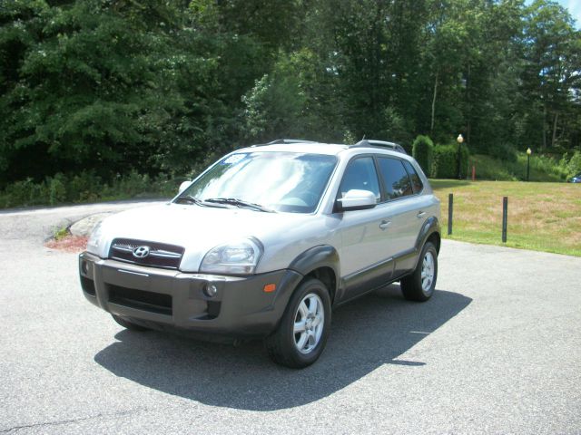 Hyundai Tucson 2005 photo 3