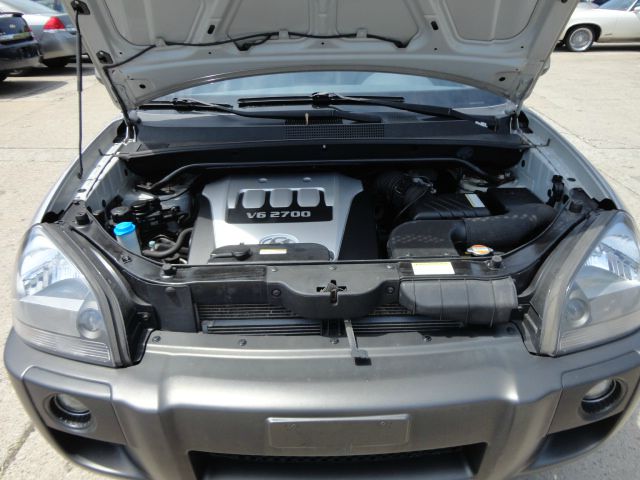 Hyundai Tucson 2005 photo 1