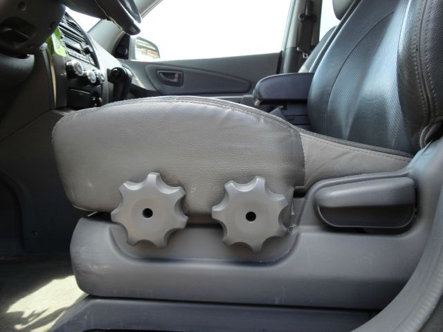 Hyundai Tucson 2005 photo 23
