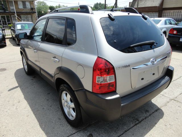Hyundai Tucson 2005 photo 28