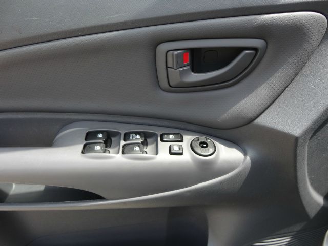 Hyundai Tucson 2005 photo 6
