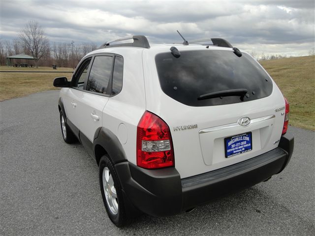 Hyundai Tucson 2005 photo 13