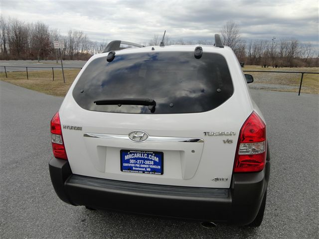 Hyundai Tucson 2005 photo 7