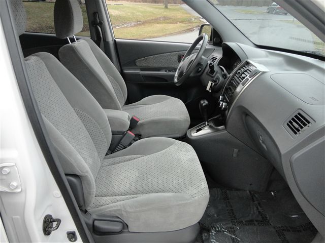Hyundai Tucson 2005 photo 9
