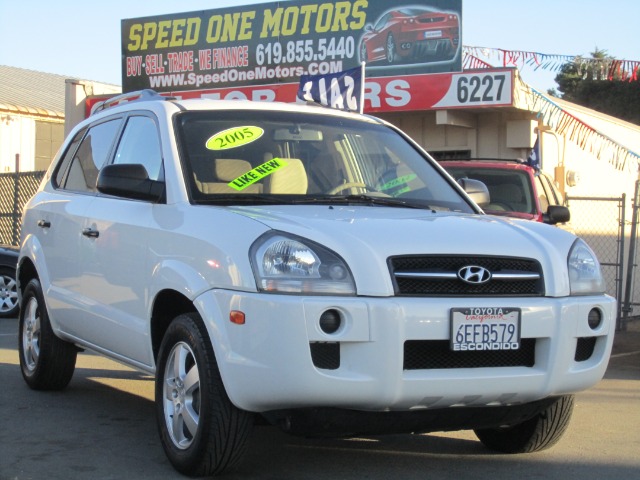 Hyundai Tucson 2005 photo 1
