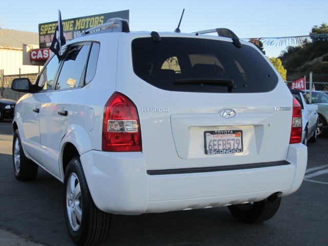 Hyundai Tucson 2005 photo 4